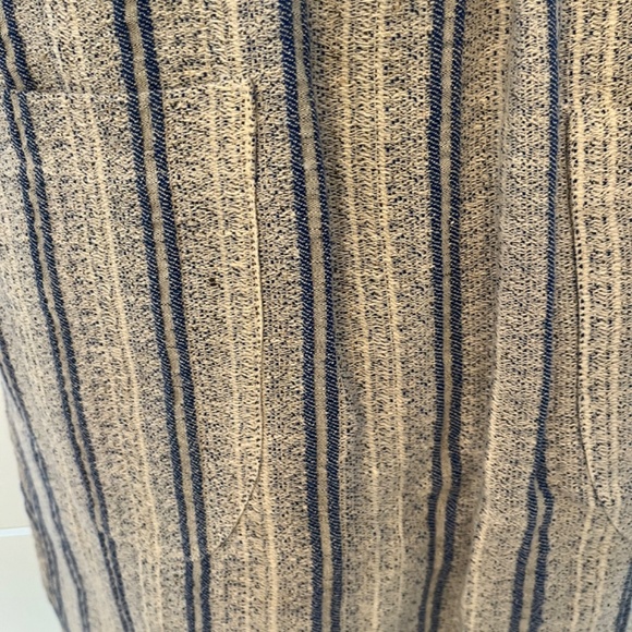 Women’s skirt - Picture 4 of 4